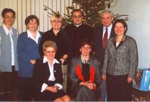 Świąteczne spotkania dyrektorów szkół i nauczycieli z proboszczem - 2002